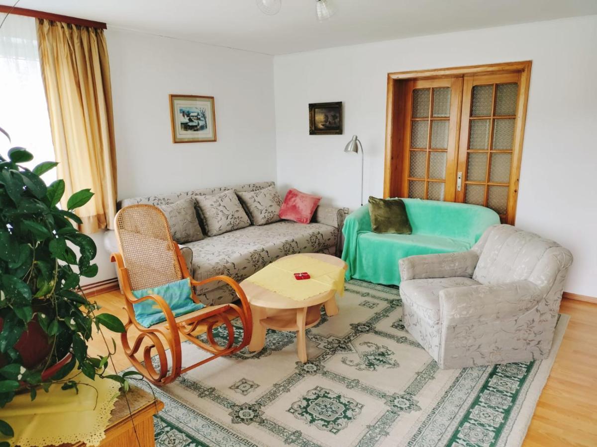 Apartament Vica Gura Humorului Exteriör bild